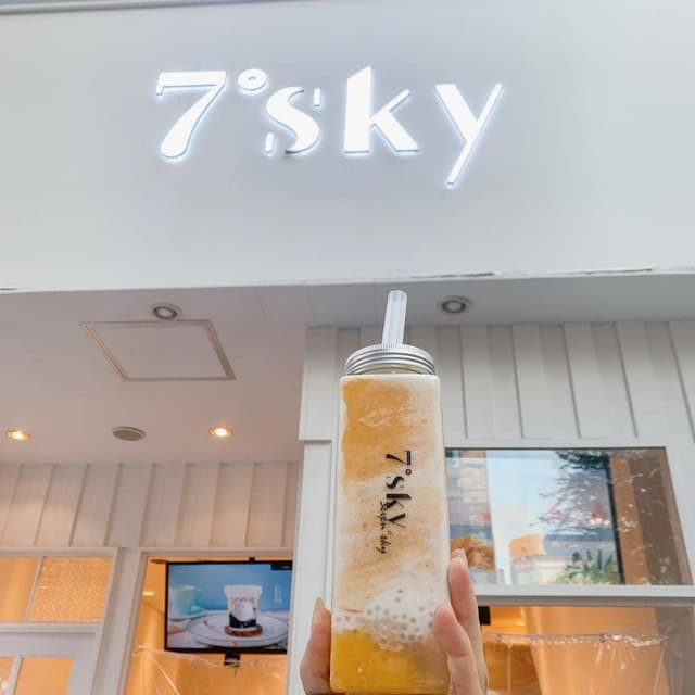 7sky 新宿店 - サブ画像2