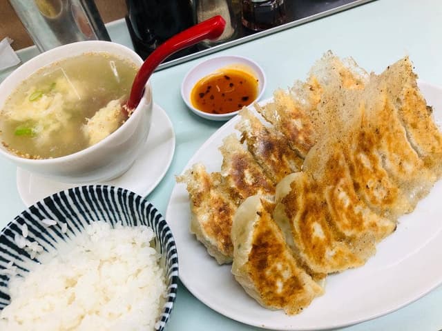 焼き餃子専門店 餃子のぱくぱく - サブ画像2