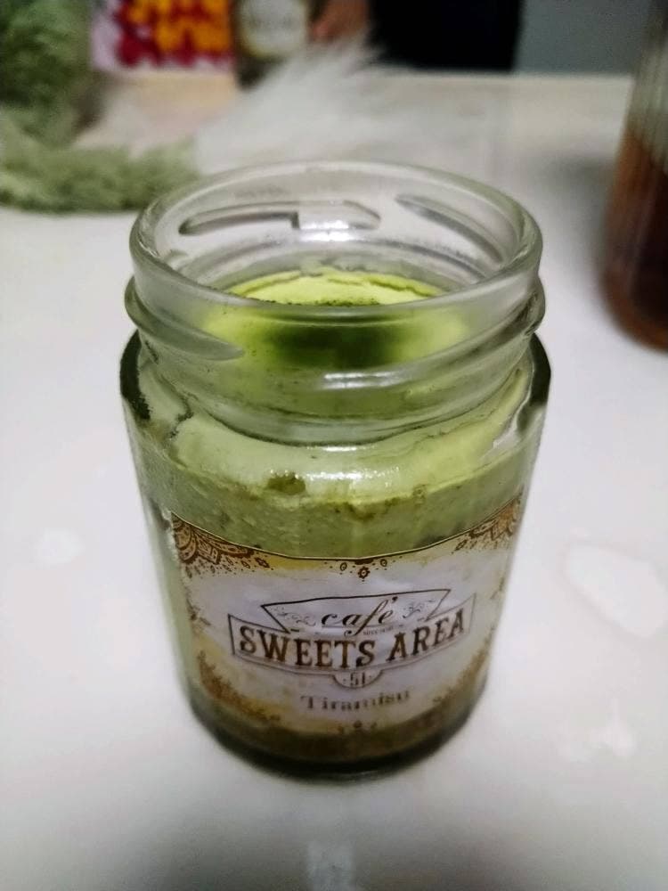 SWEETS AREA 51