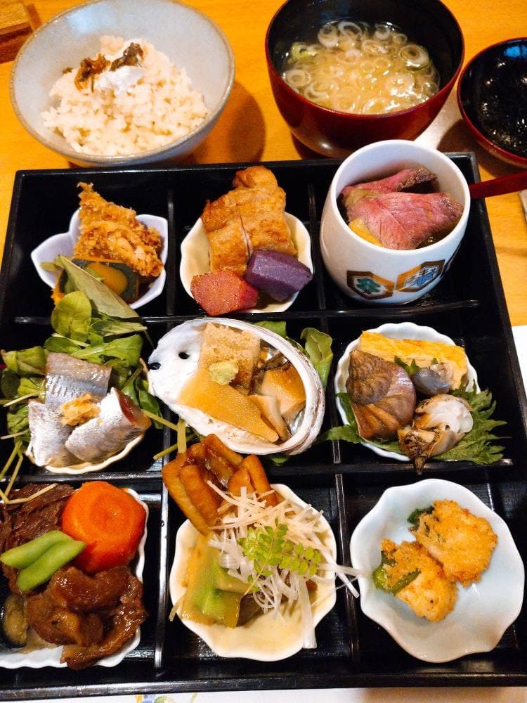 季節板前料理 なごみ