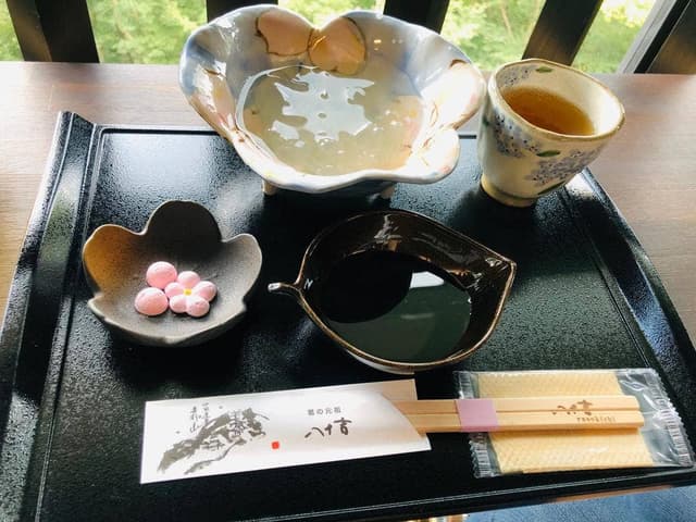 葛の元祖 八十吉 本店 - サブ画像3