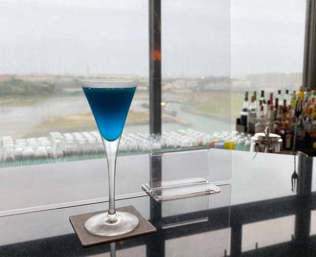 バー プラネート ロワジールホテル 那覇 - サブ画像3