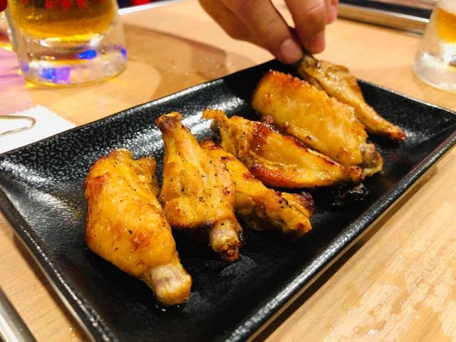 わんこ手羽と親鶏のお店 かちてば ほぼ栄一番出口のれん街 - サブ画像3