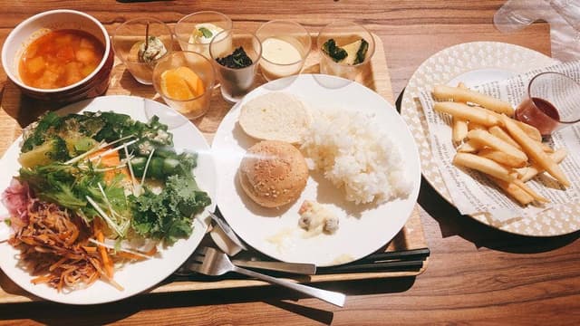 Buffet the Forest 南町田グランベリーパーク店 - サブ画像1
