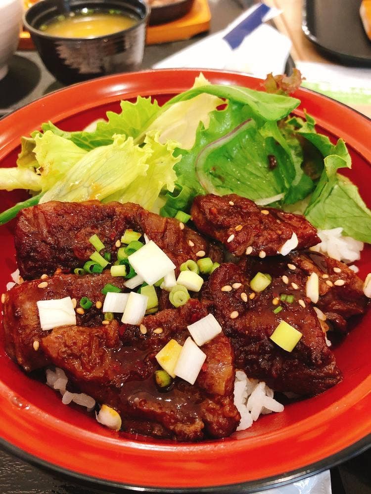 銀山亭の肉食堂 アイランドアイ