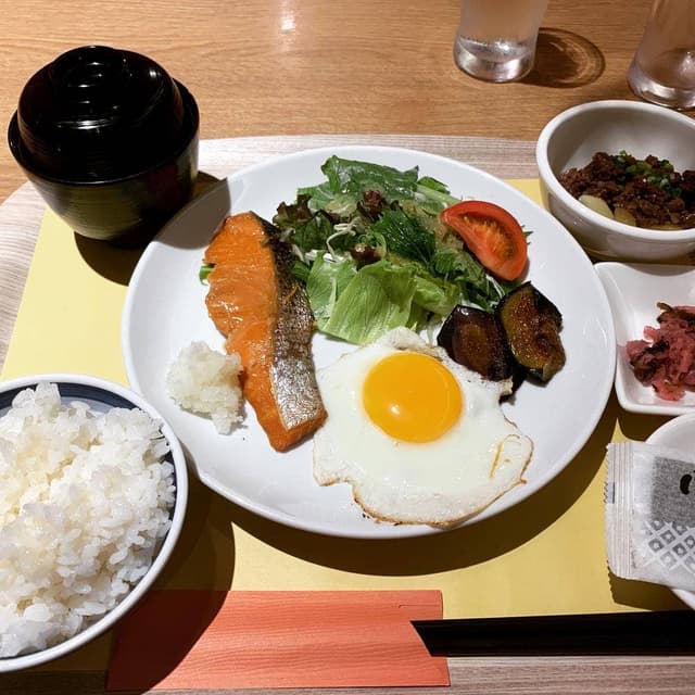ロイヤルホスト 天神西通り店 - サブ画像2