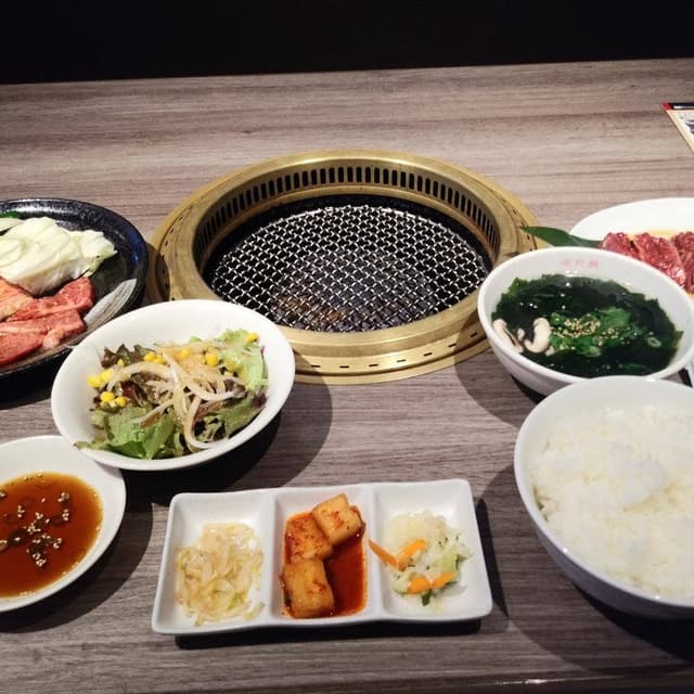 焼肉・冷麺 明月館 枚方店 - サブ画像2