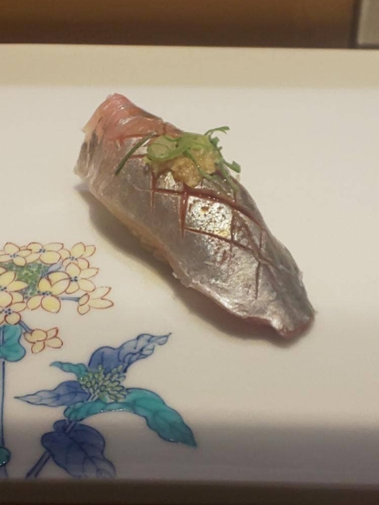 鮨処音羽 ルクアイーレ店