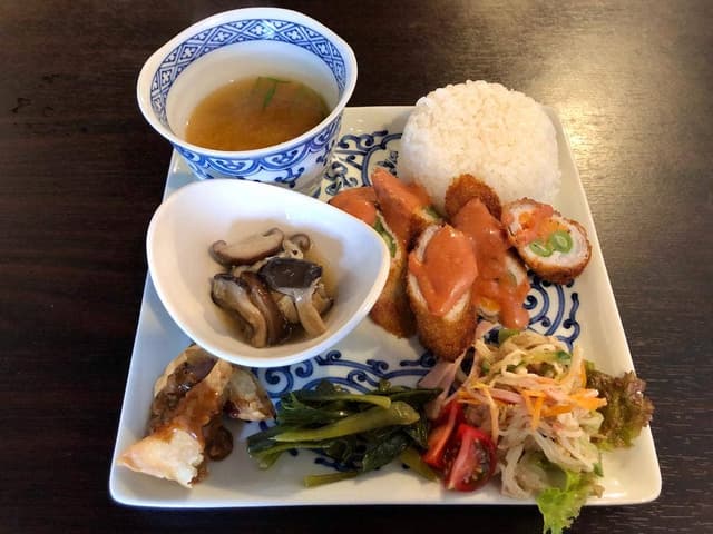 blue dot cafe - サブ画像3