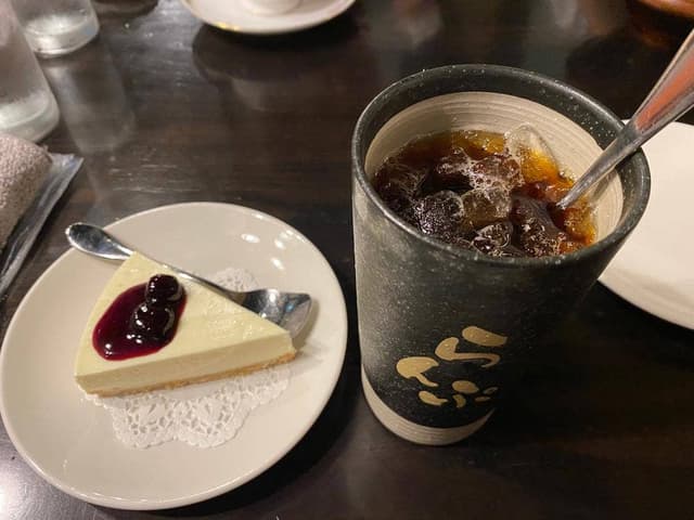 珈琲屋らんぷ 浜松原島店 - サブ画像1