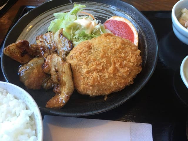 こだわりダイニング 味の萬福 - サブ画像2