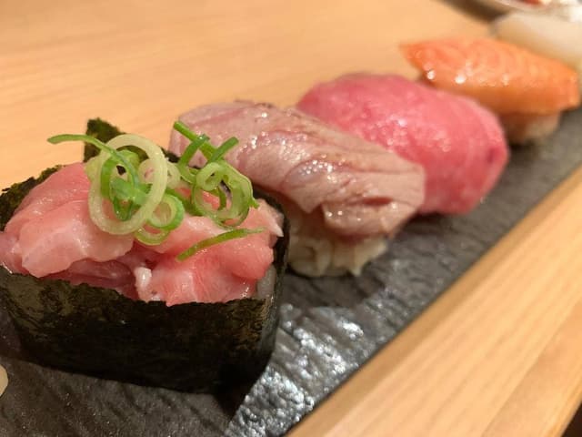 鮨 酒 肴 杉玉 伏見桃山 - サブ画像2