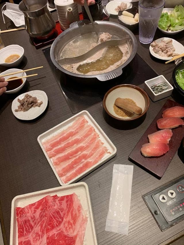 寿司・しゃぶしゃぶ ゆず庵 富山今泉店 - サブ画像1