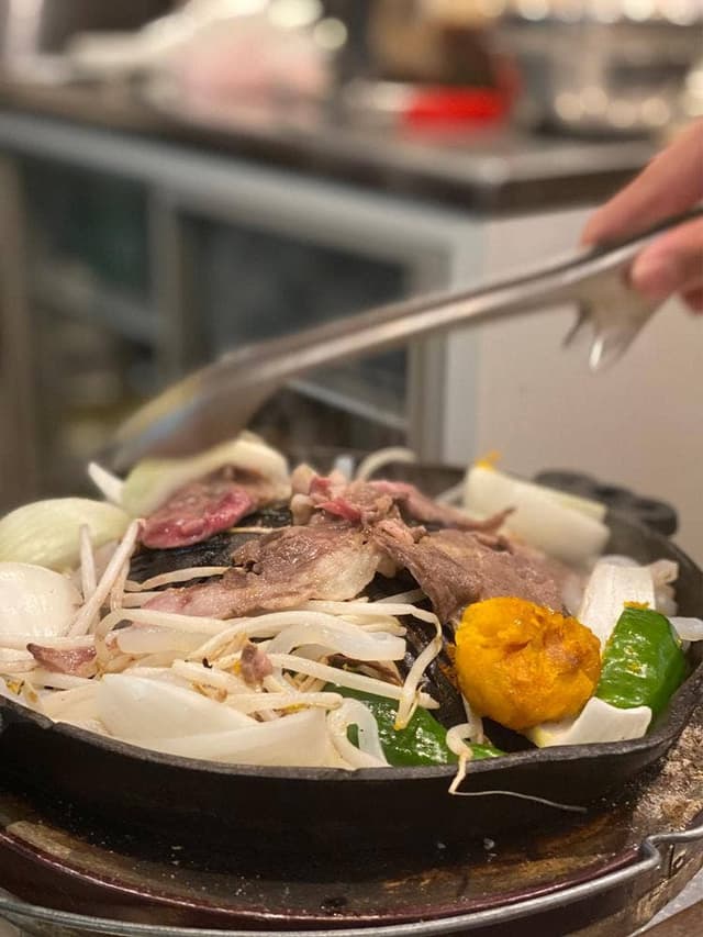 じんぎすかん専門 昭和ジンギスカン - サブ画像1