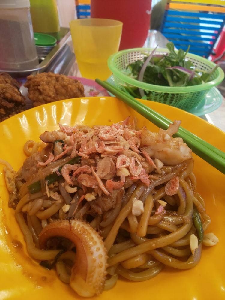 生パッタイと台湾唐揚げ ハイチャム