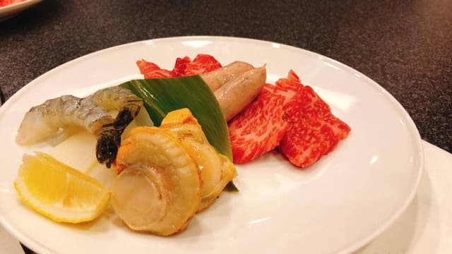 石垣牛焼肉&ダイニング 琉華 - サブ画像1