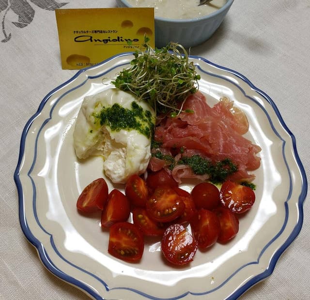 チーズ専門店 アンジョリーノ - サブ画像3