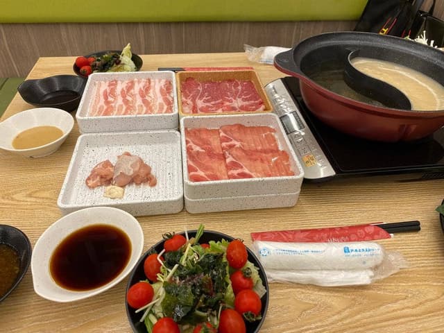 しゃぶ食べ 有明ガーデン店 - サブ画像2