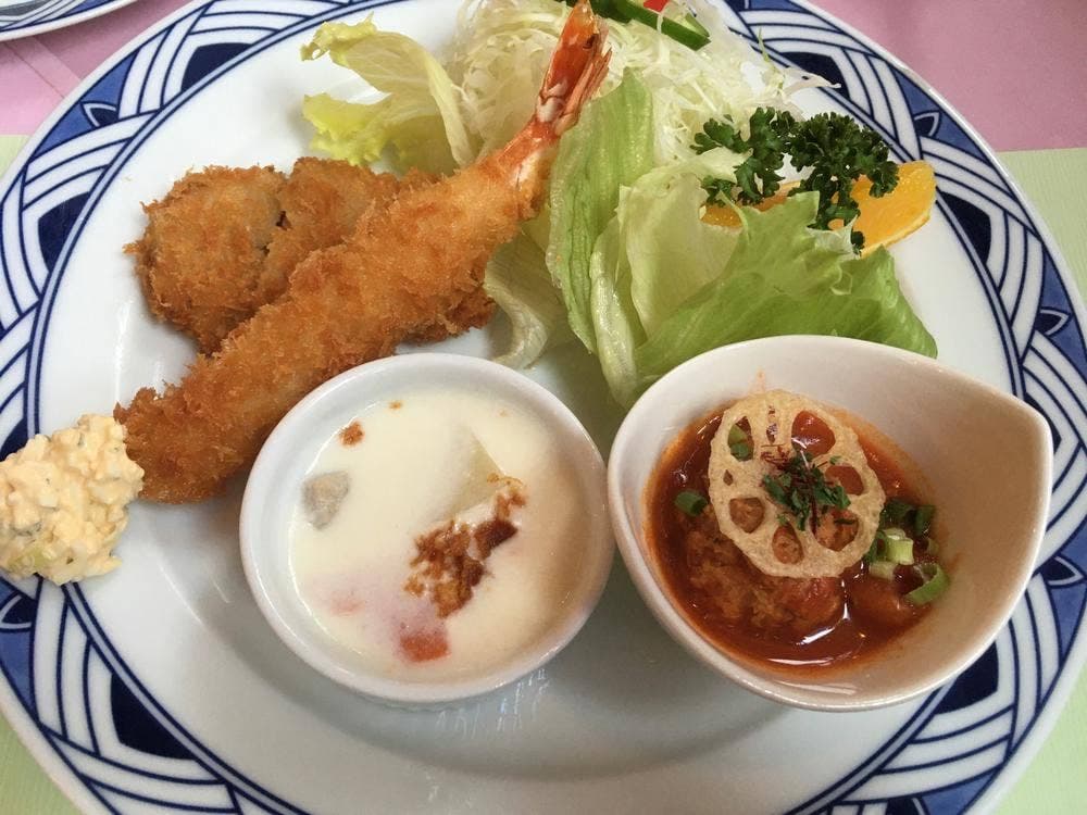 モダン亭 太陽軒