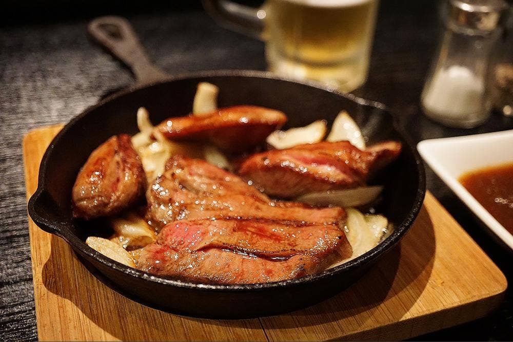 ホルモン・牛タン時々馬肉 ギンホル