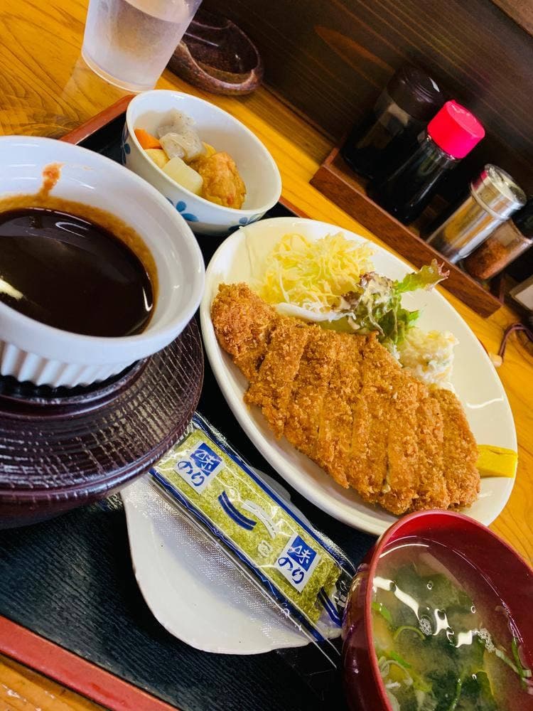 かどや食堂 若葉台店