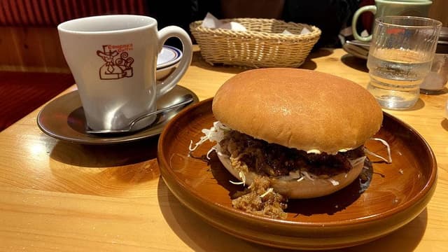 コメダ珈琲店 船橋芝山店 - サブ画像1