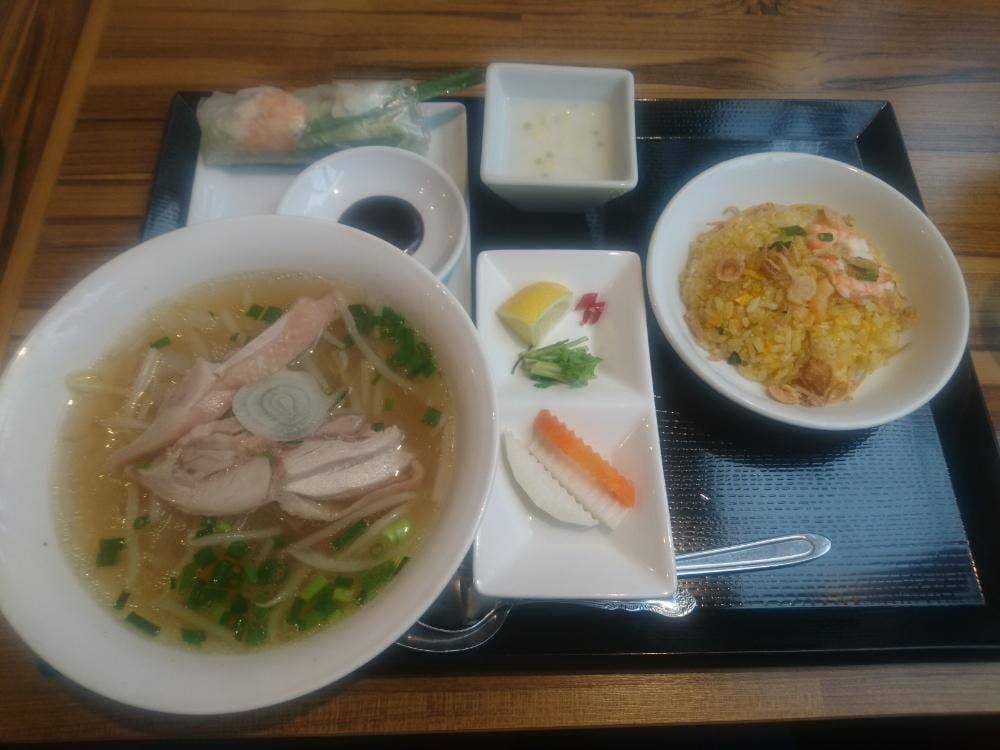 ベトナムフォー