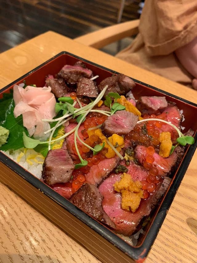 近江牛 岡喜 三井アウトレットパーク滋賀竜王店 - サブ画像2