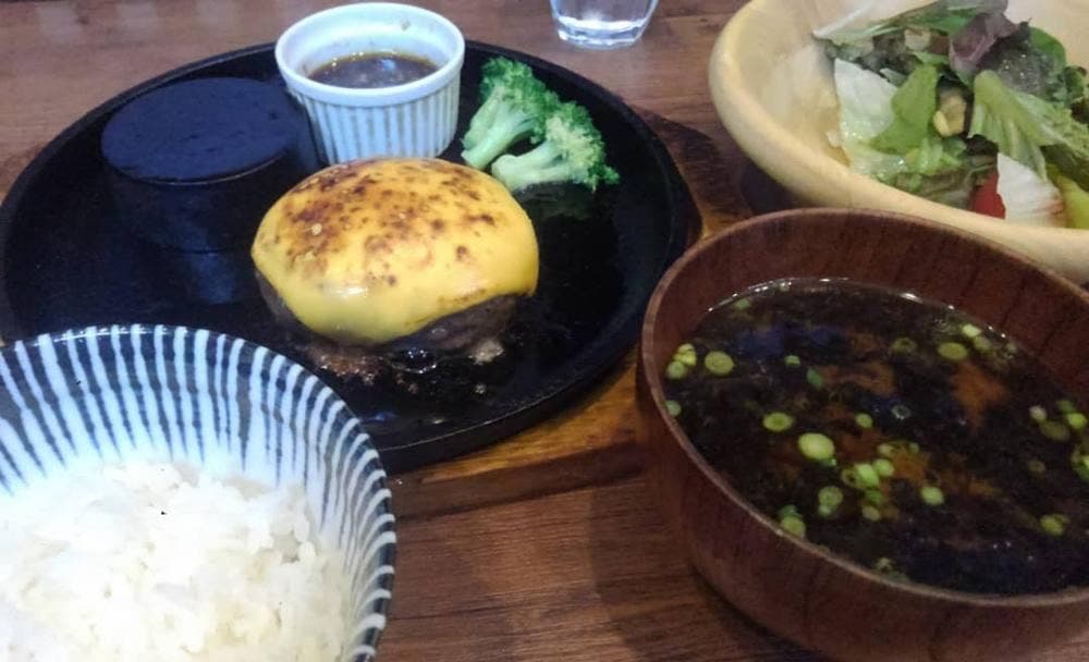 J's 和牛ステーキ&ハンバーグ
