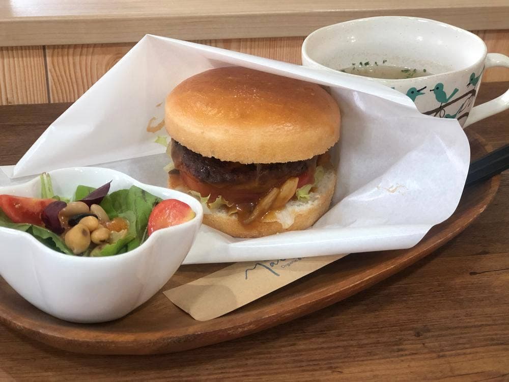 カフェマクロ美与利