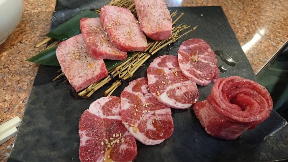 炭火焼肉 矢つぐ 新小岩
