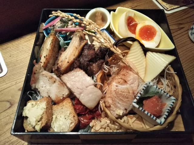 煙 燻製バル トリベーネ 日本橋店 - サブ画像1