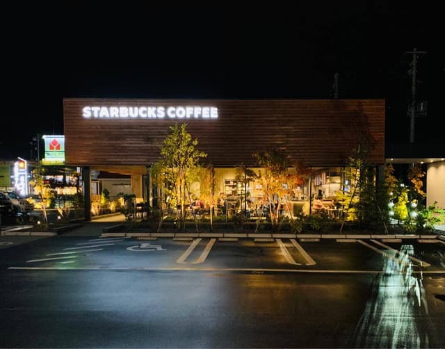 スターバックス コーヒー 函館五稜郭駅前店 - サブ画像3