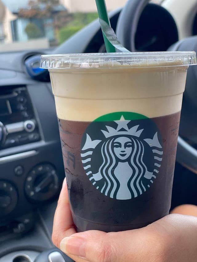 スターバックス コーヒー 千曲店 - サブ画像3