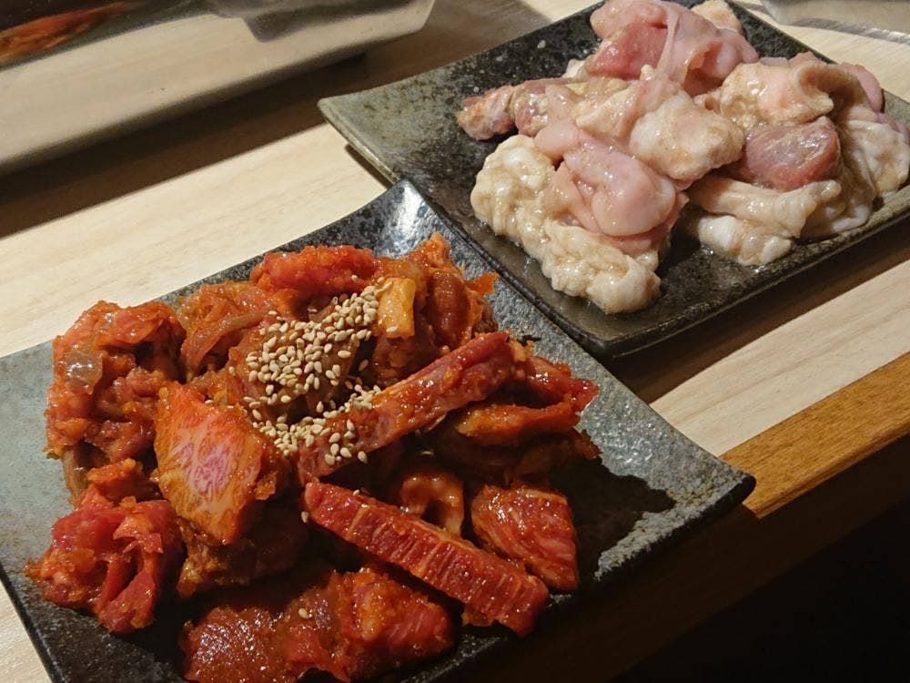 立喰い焼肉 おやびん 東店