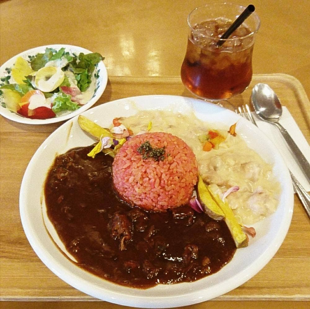 カフェテリアバジル