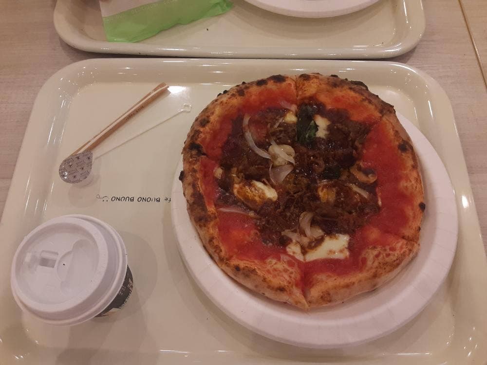 ナポリピッツァ専門店 ダールフルット マーゴ関店