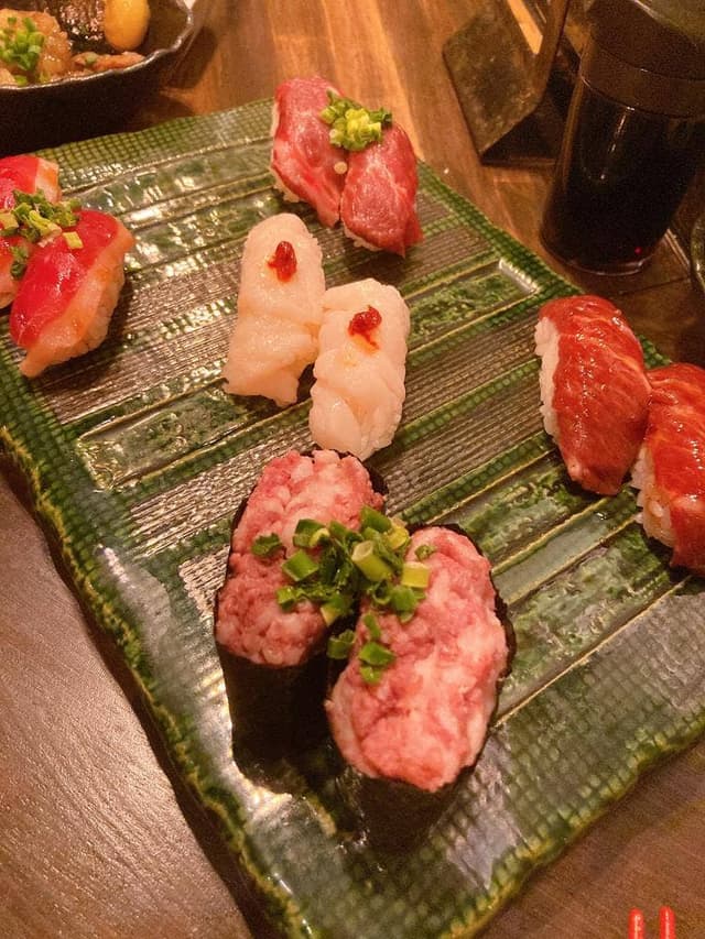 上野 肉寿司 - サブ画像3