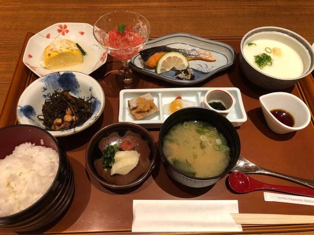 日本料理 瀬戸内 - サブ画像2