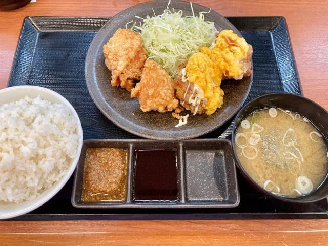 からやま さいたま太田窪店 - サブ画像3