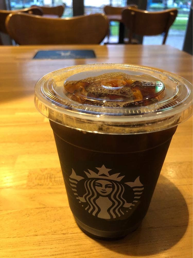 スターバックス コーヒー イオン那覇ショッピングセンター店