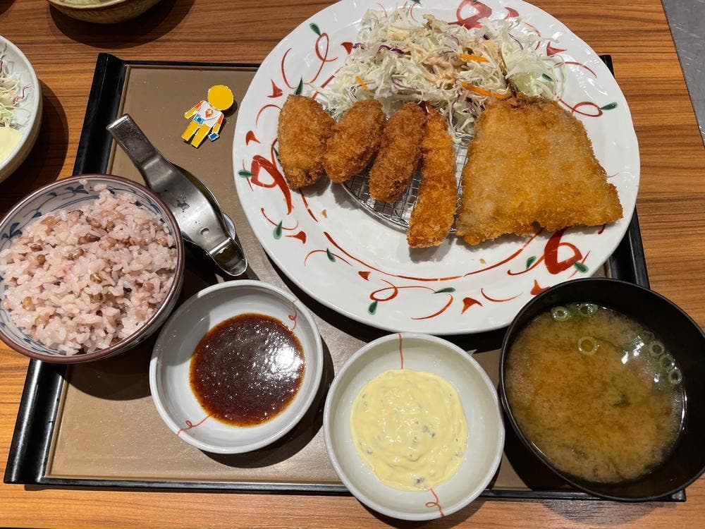 やよい軒 袋井店