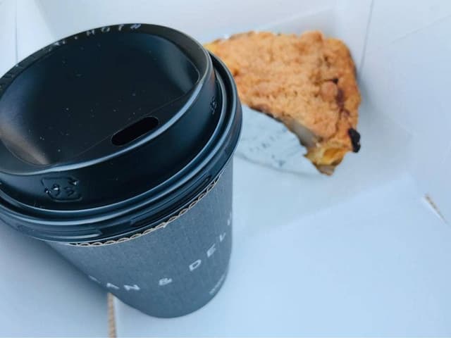 DEAN & DELUCA 新宿 - サブ画像3