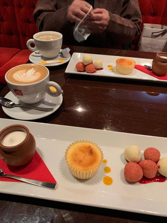 フランツカフェ - サブ画像1