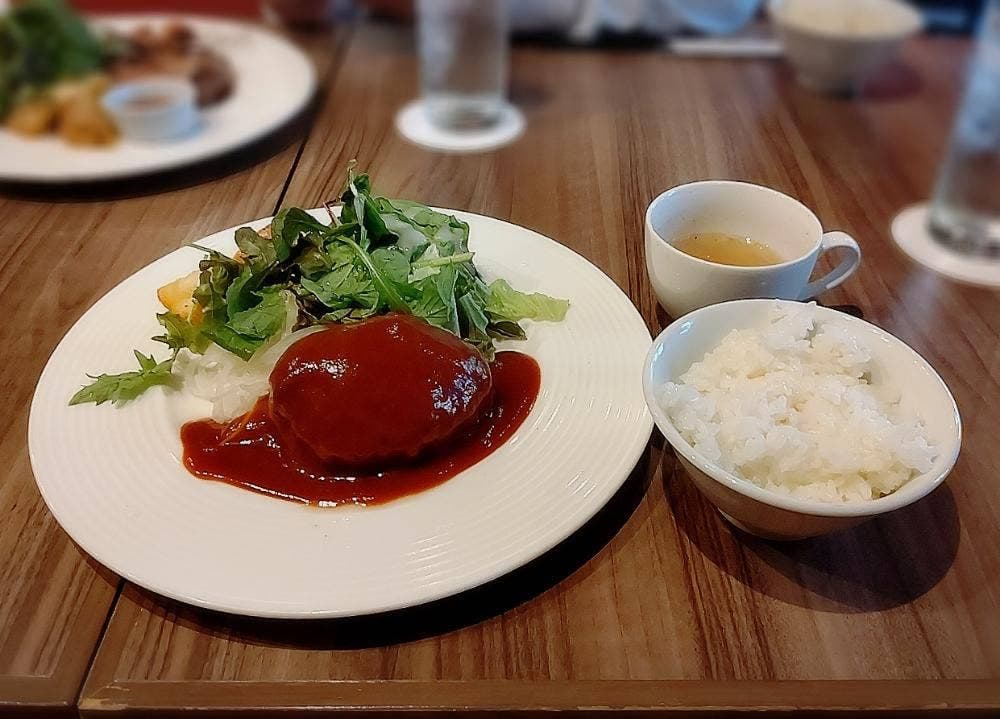 自家製ピッツァ&ステーキ 肉バル ビステッカ 垂水店