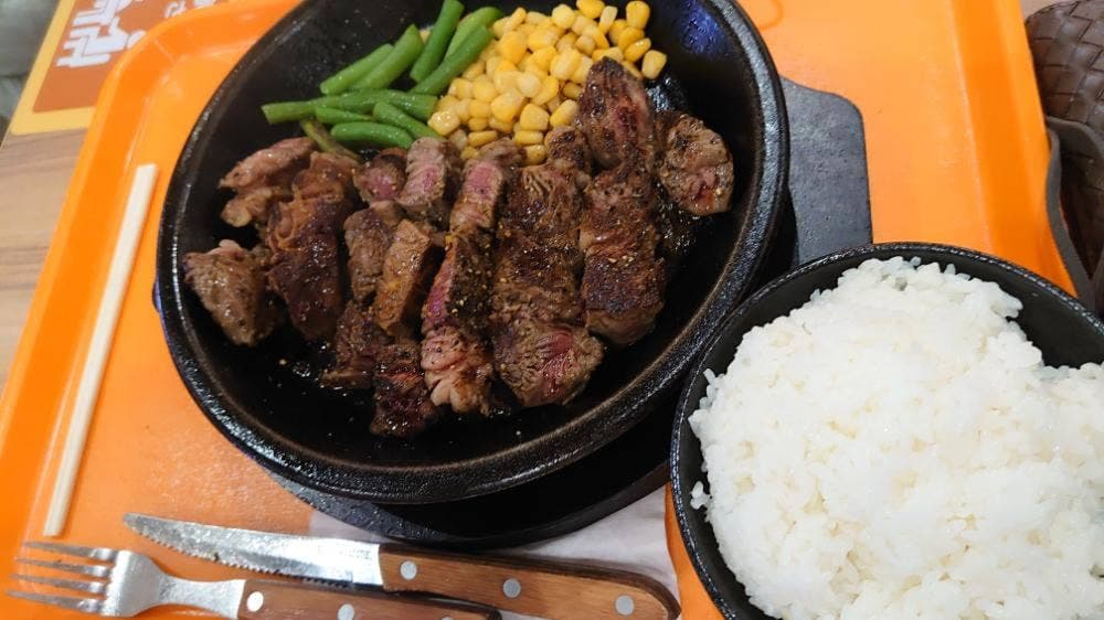 いきなりステーキ イオンモール高岡店