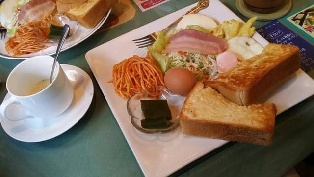 コーヒー倶楽部チゴイネルワイゼン - サブ画像1