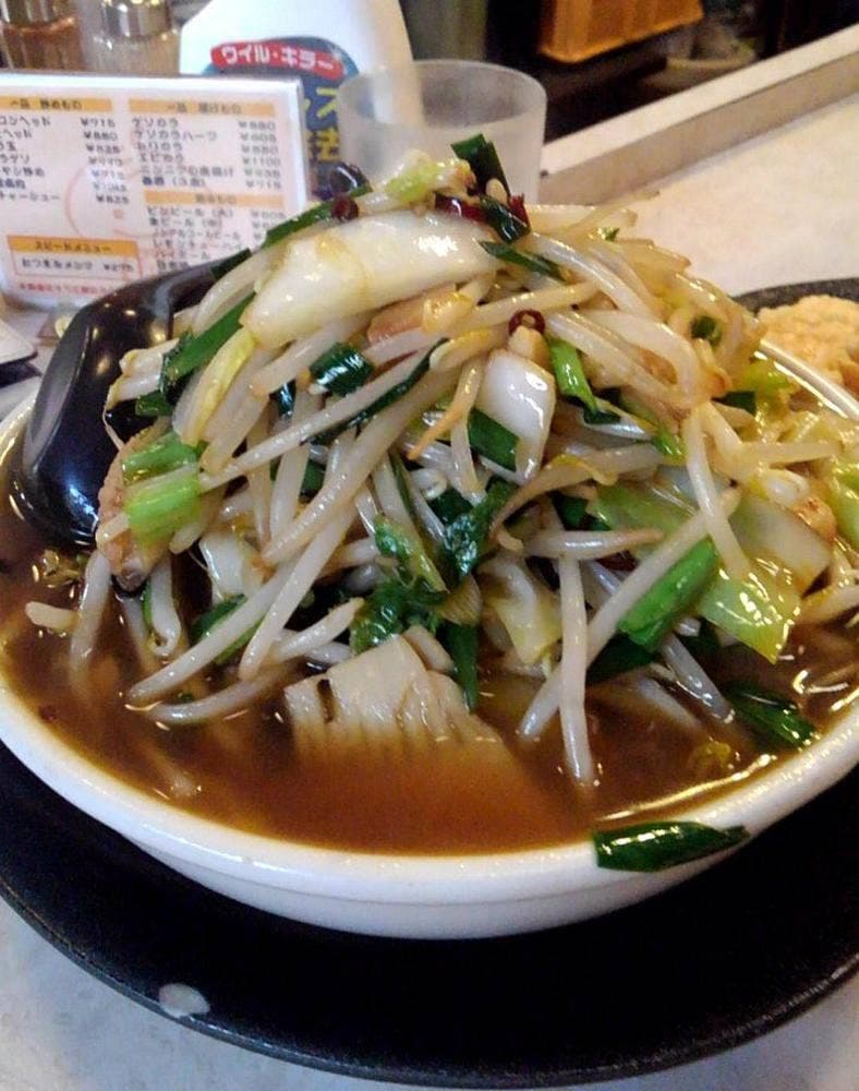 ベトコンラーメン新京 師勝店
