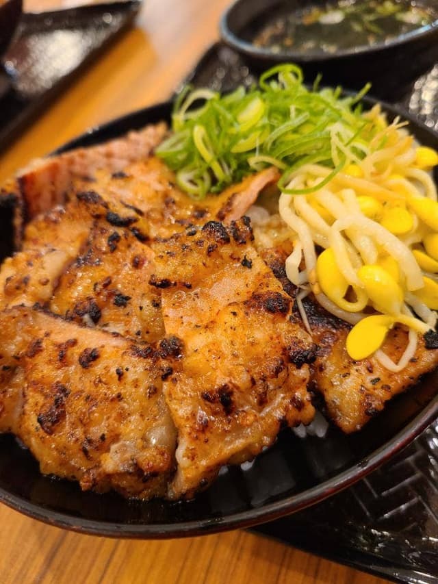 韓丼 小牧店 - サブ画像1