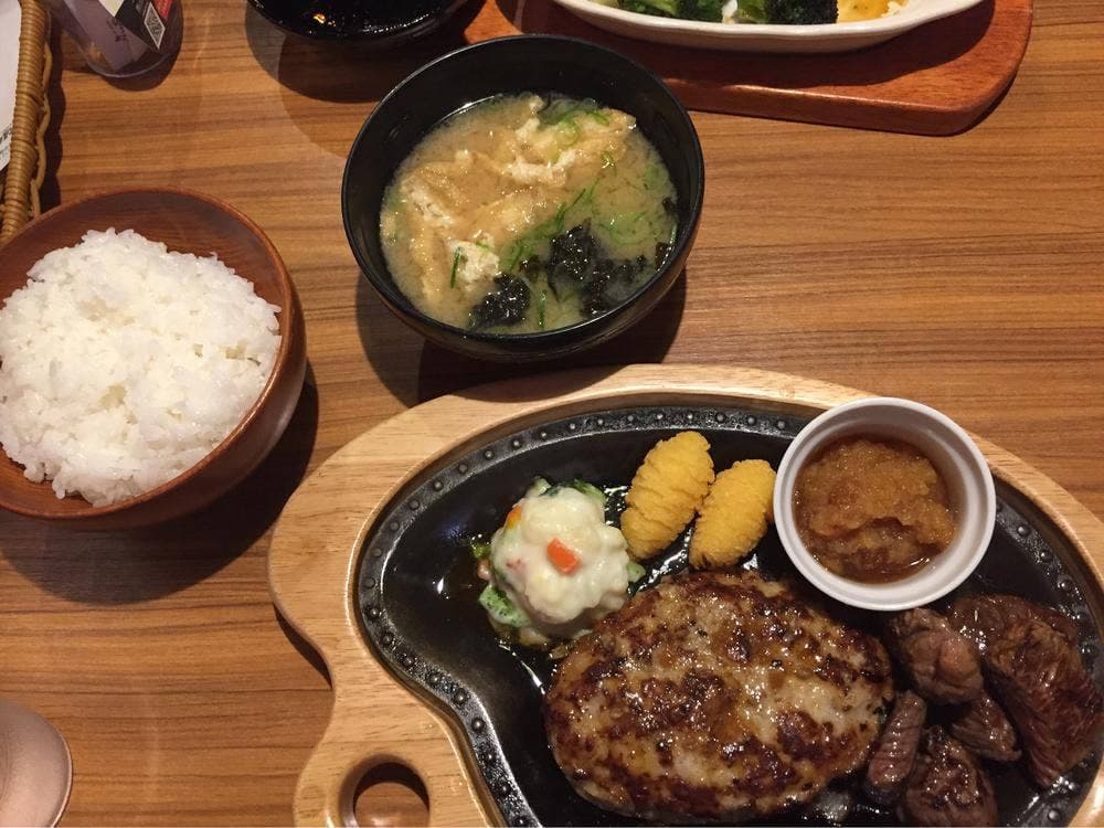 びっくりドンキー 姫路飾磨店